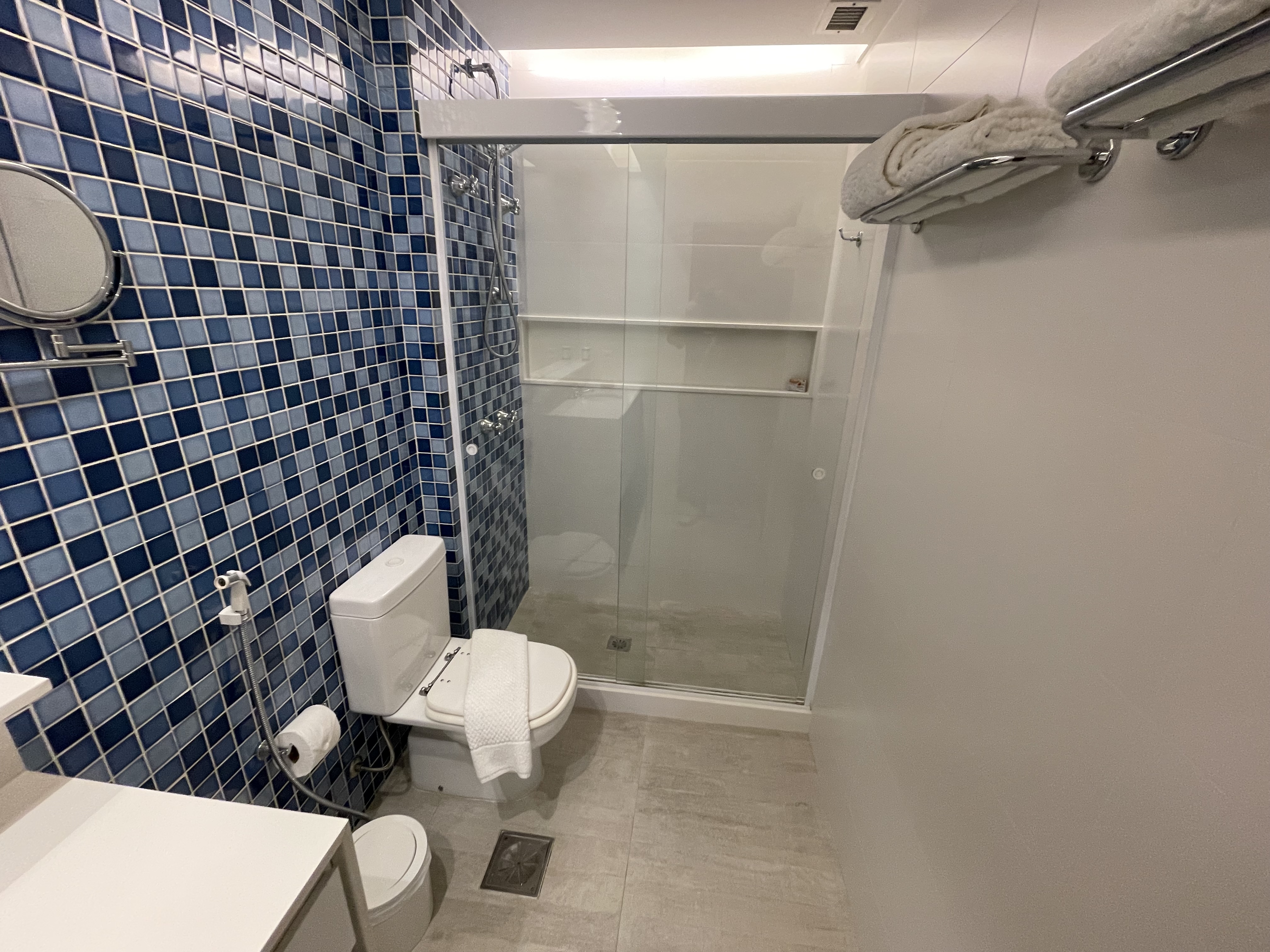 Top leblon 2 quartos sendo 1 suite