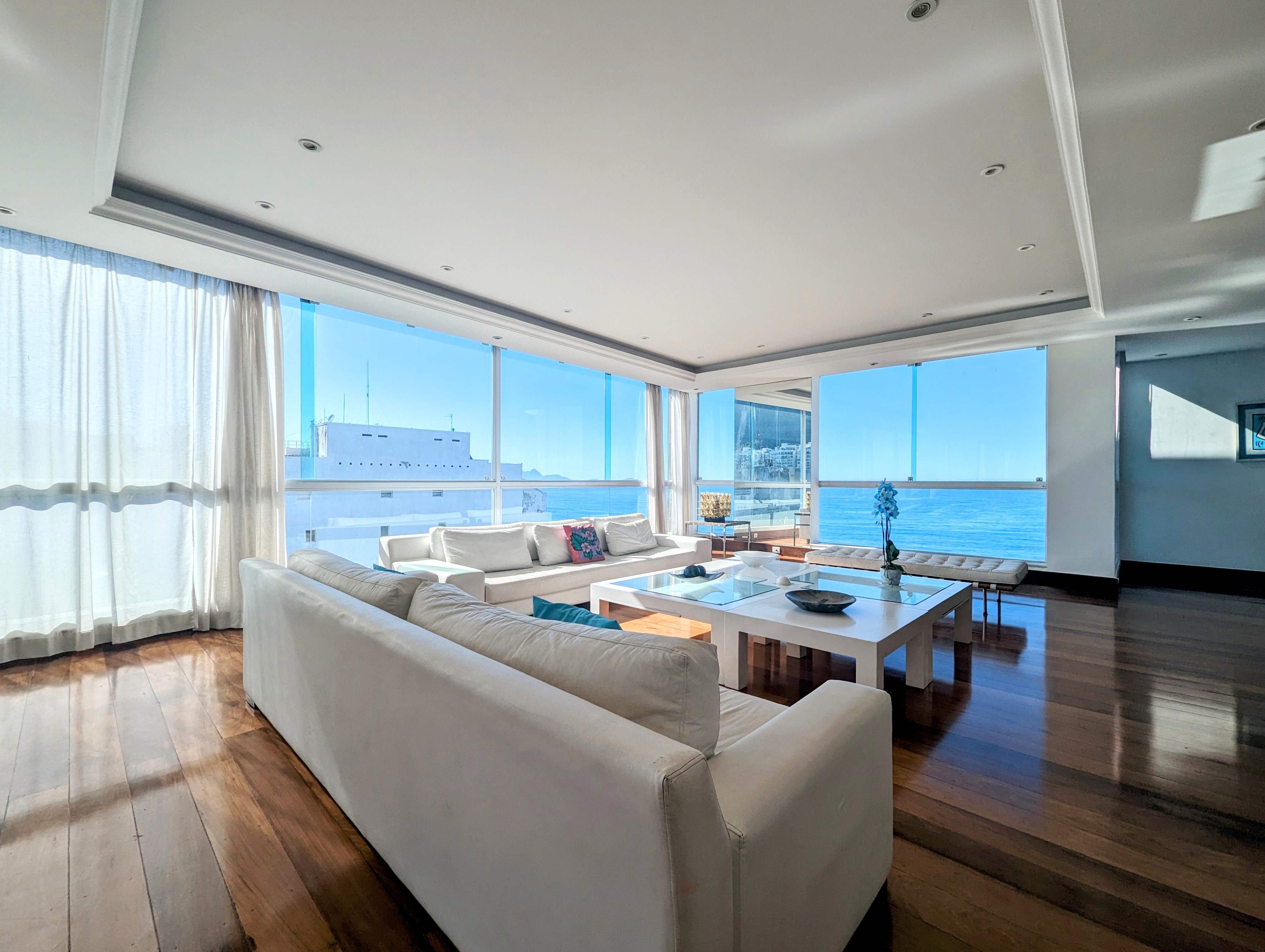 Cobertura Copacabana Frontal Mar