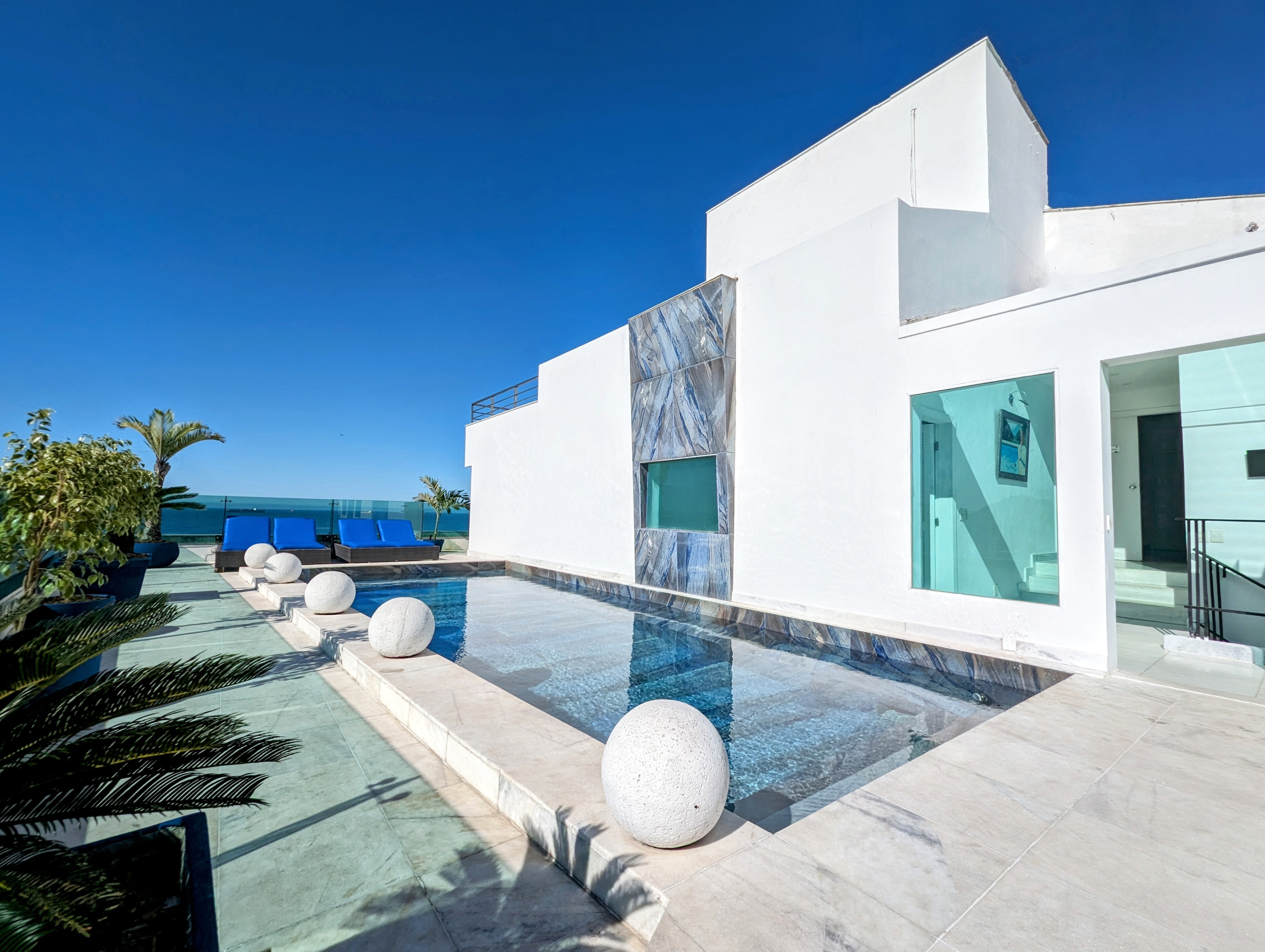 Cobertura Copacabana Frontal Mar