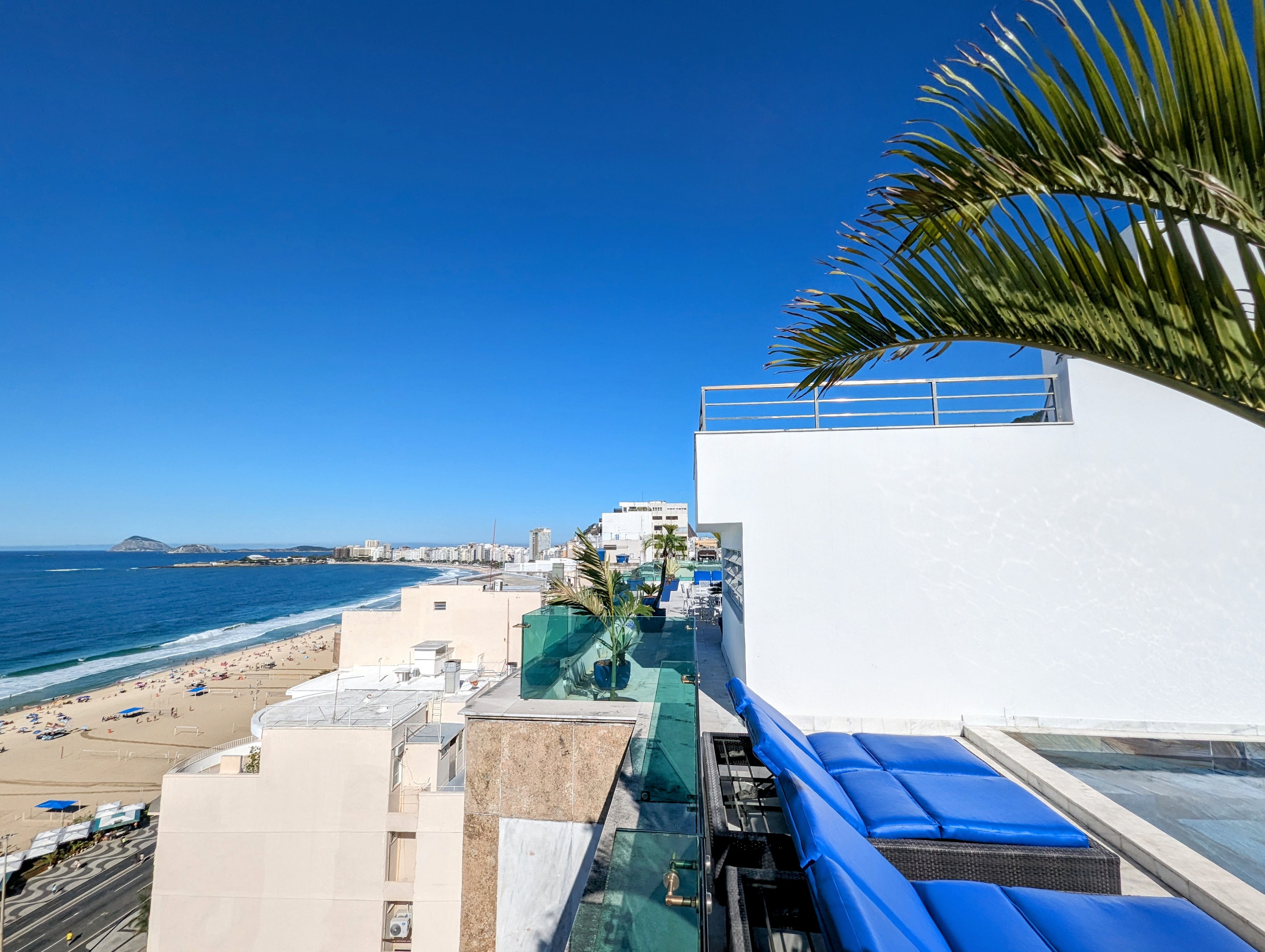 Cobertura Copacabana Frontal Mar