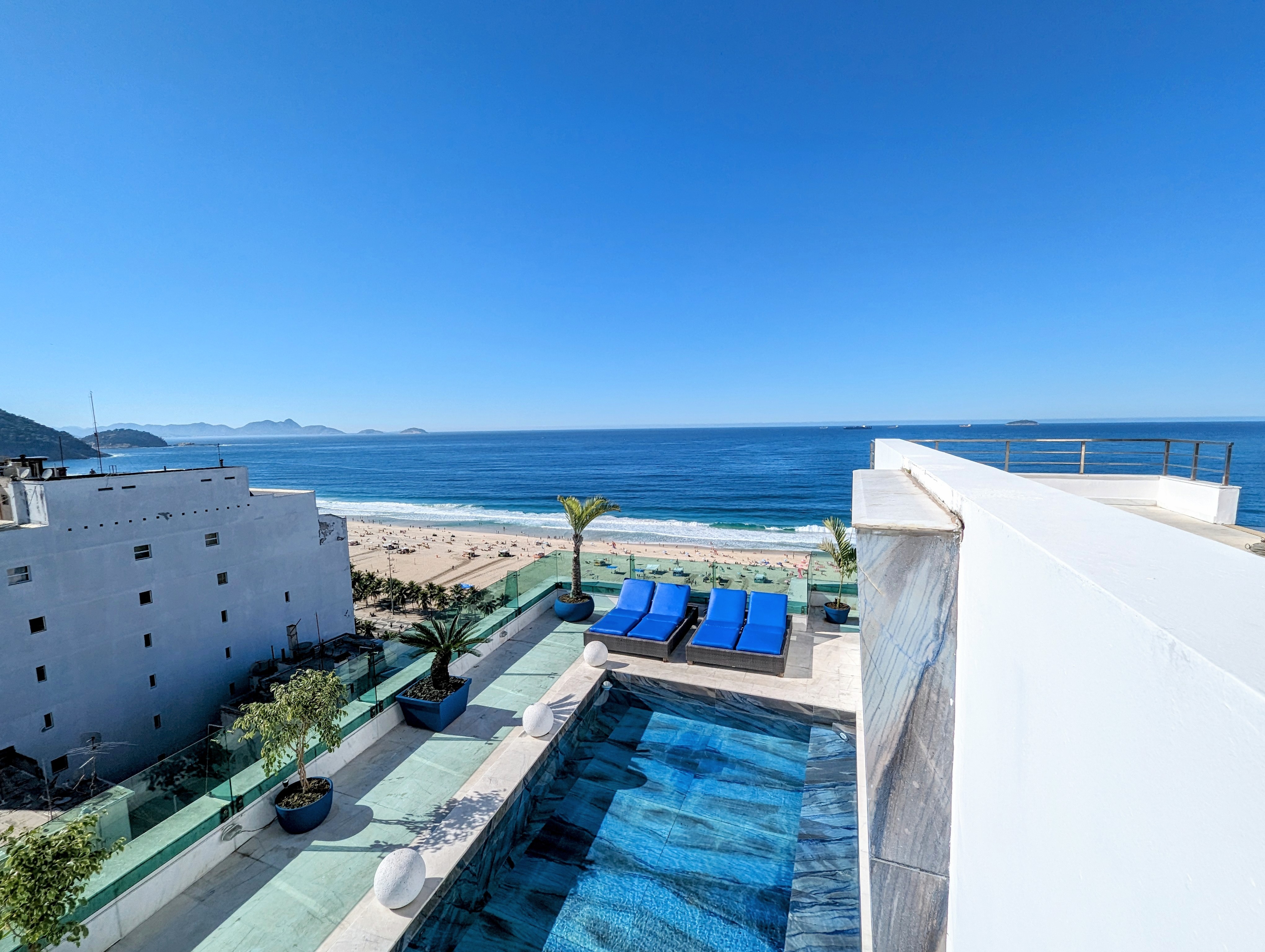 Cobertura Copacabana Frontal Mar