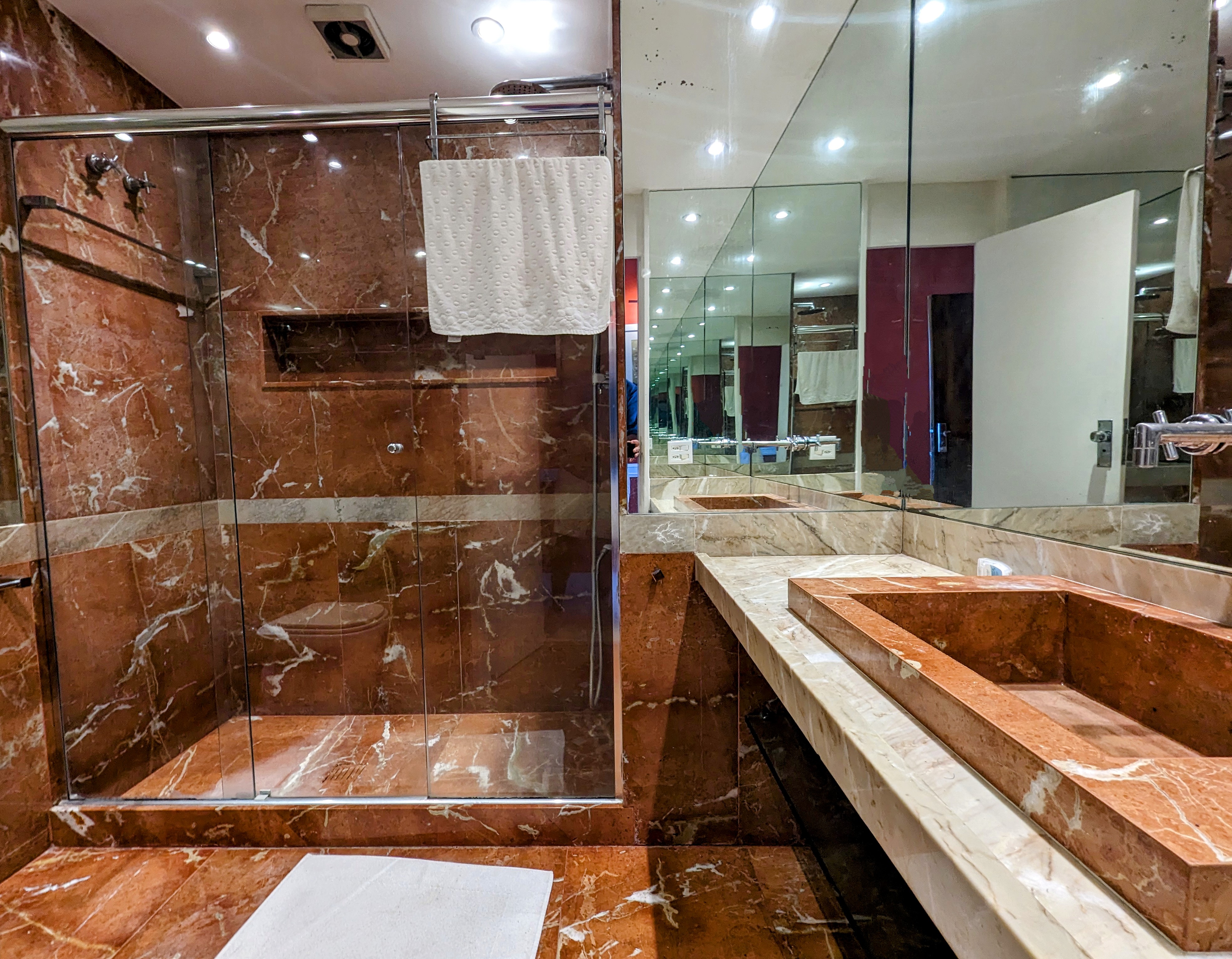 Cobertura Copacabana Frontal Mar