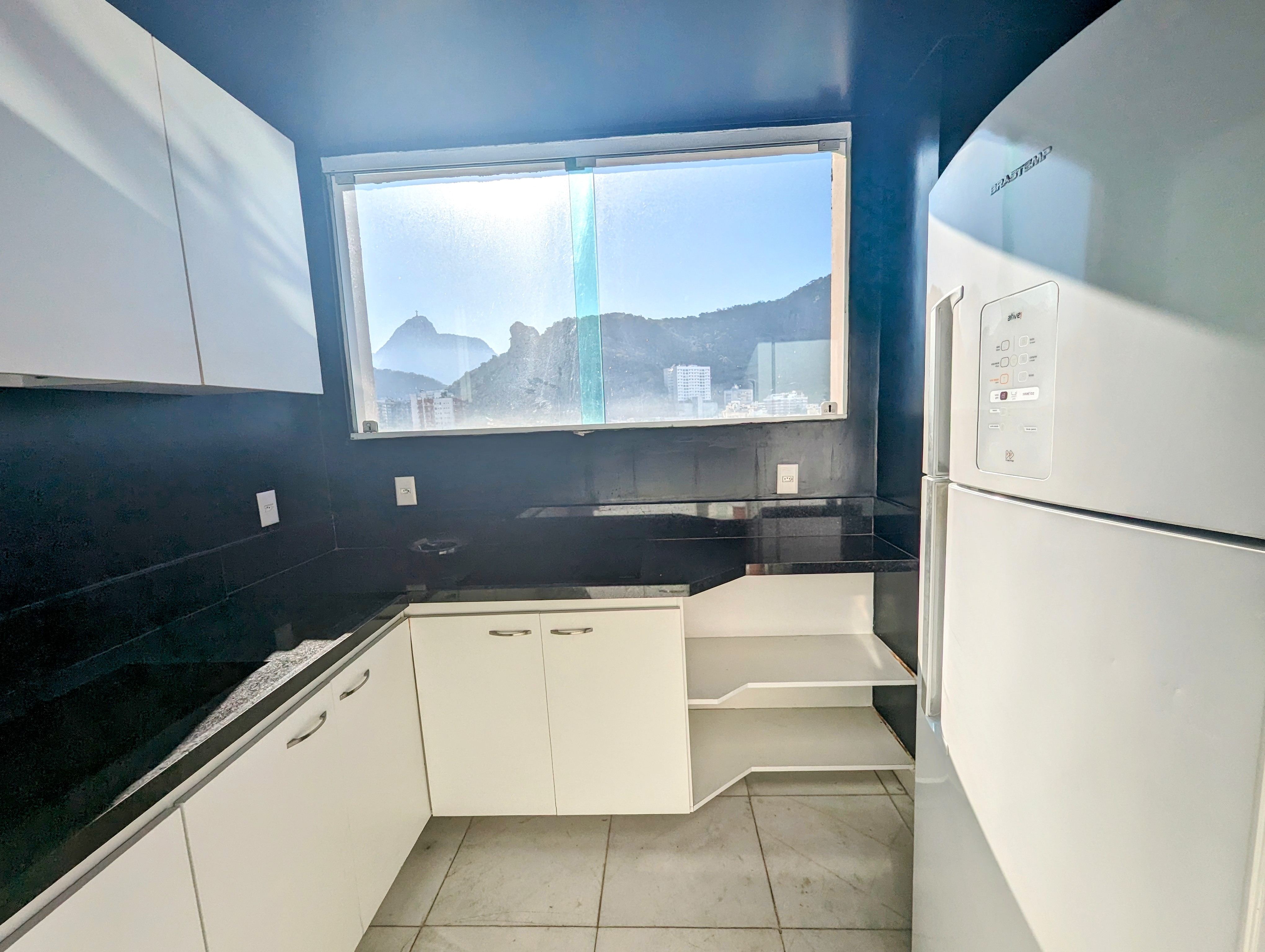 Cobertura Copacabana Frontal Mar