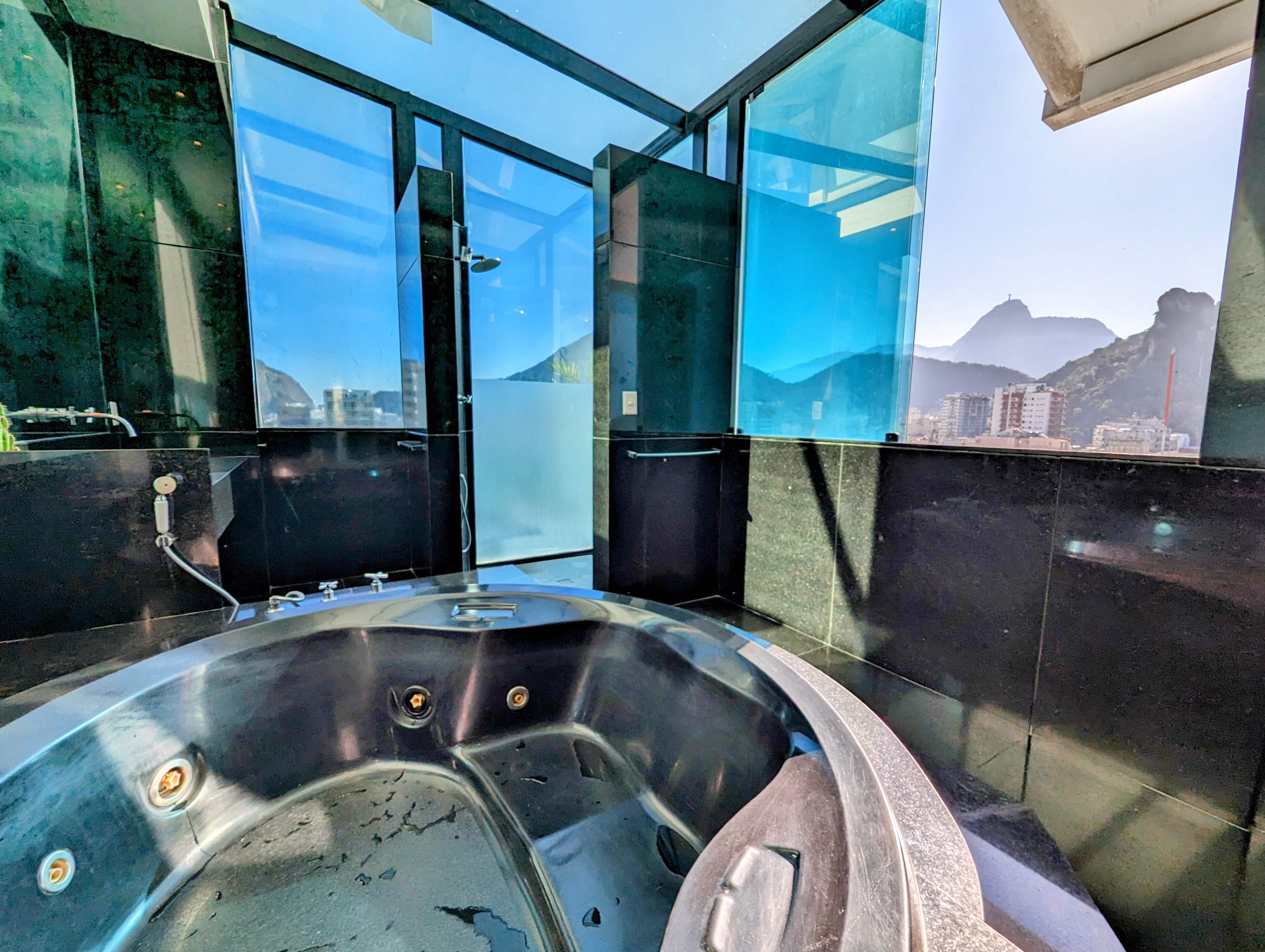 Cobertura Copacabana Frontal Mar