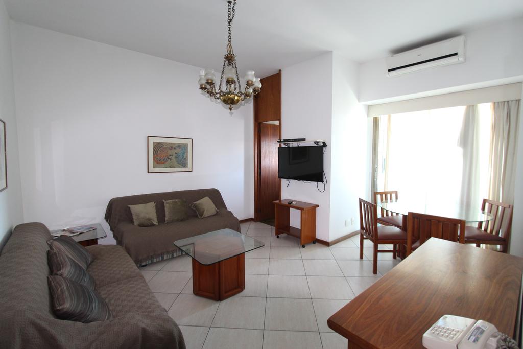 Tiffany’s Ipanema 903