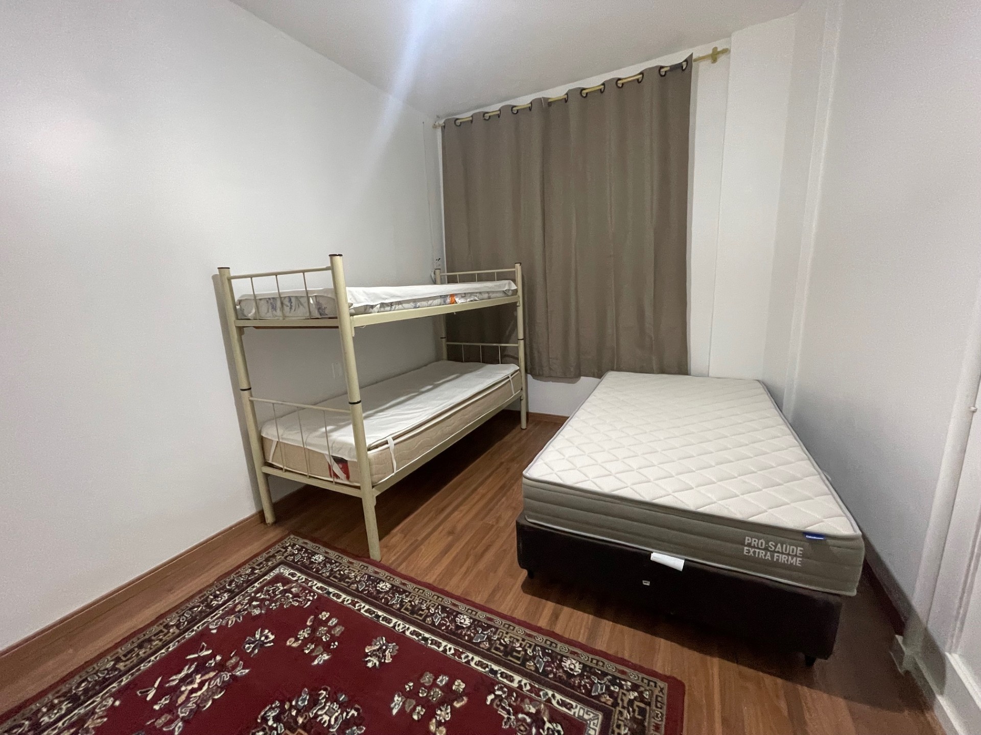 Dois quartos Copacabana central