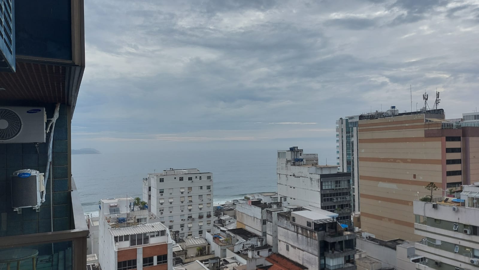 Tiffany’s Ipanema 1105