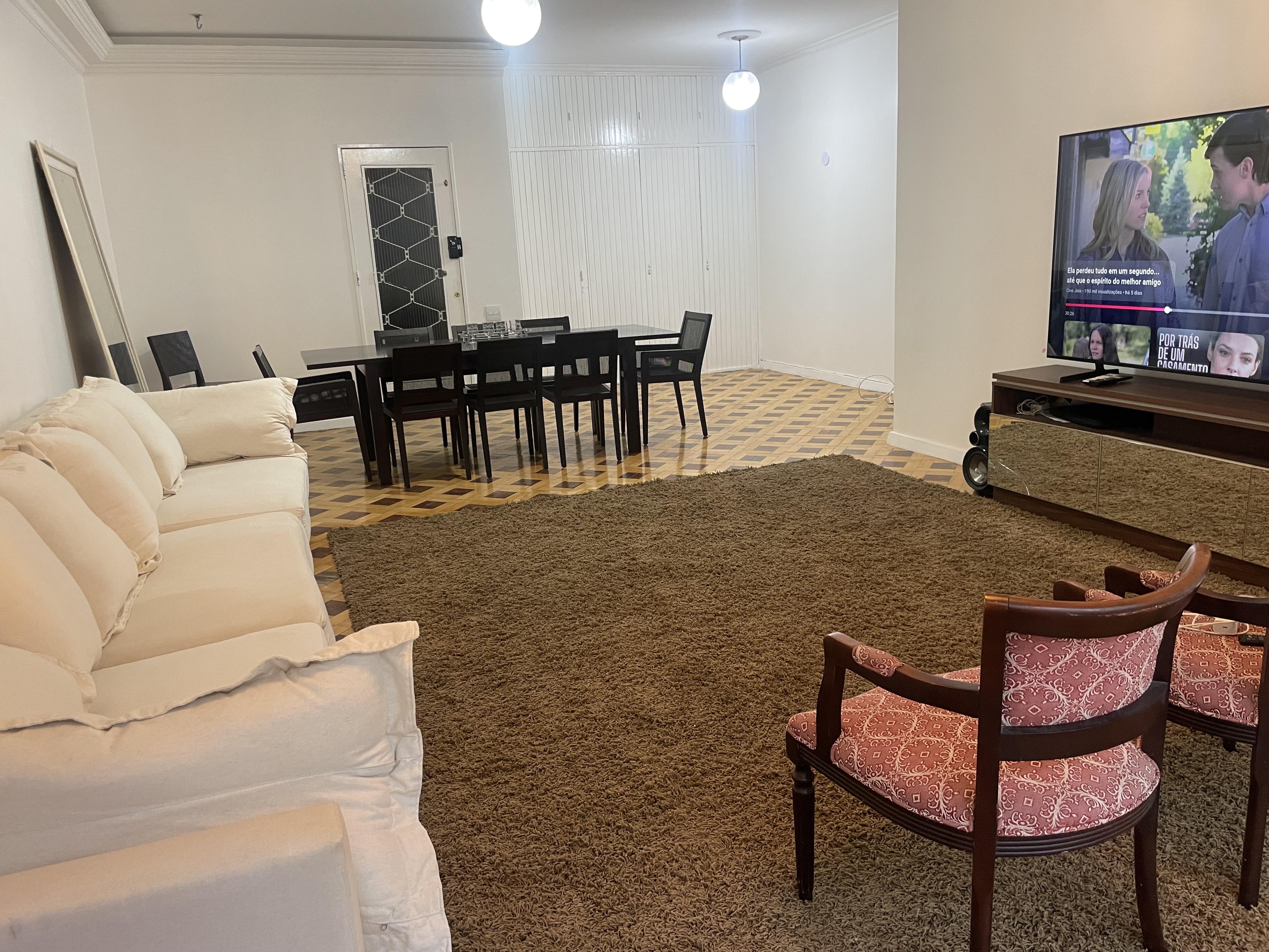 Dois quartos Copacabana central