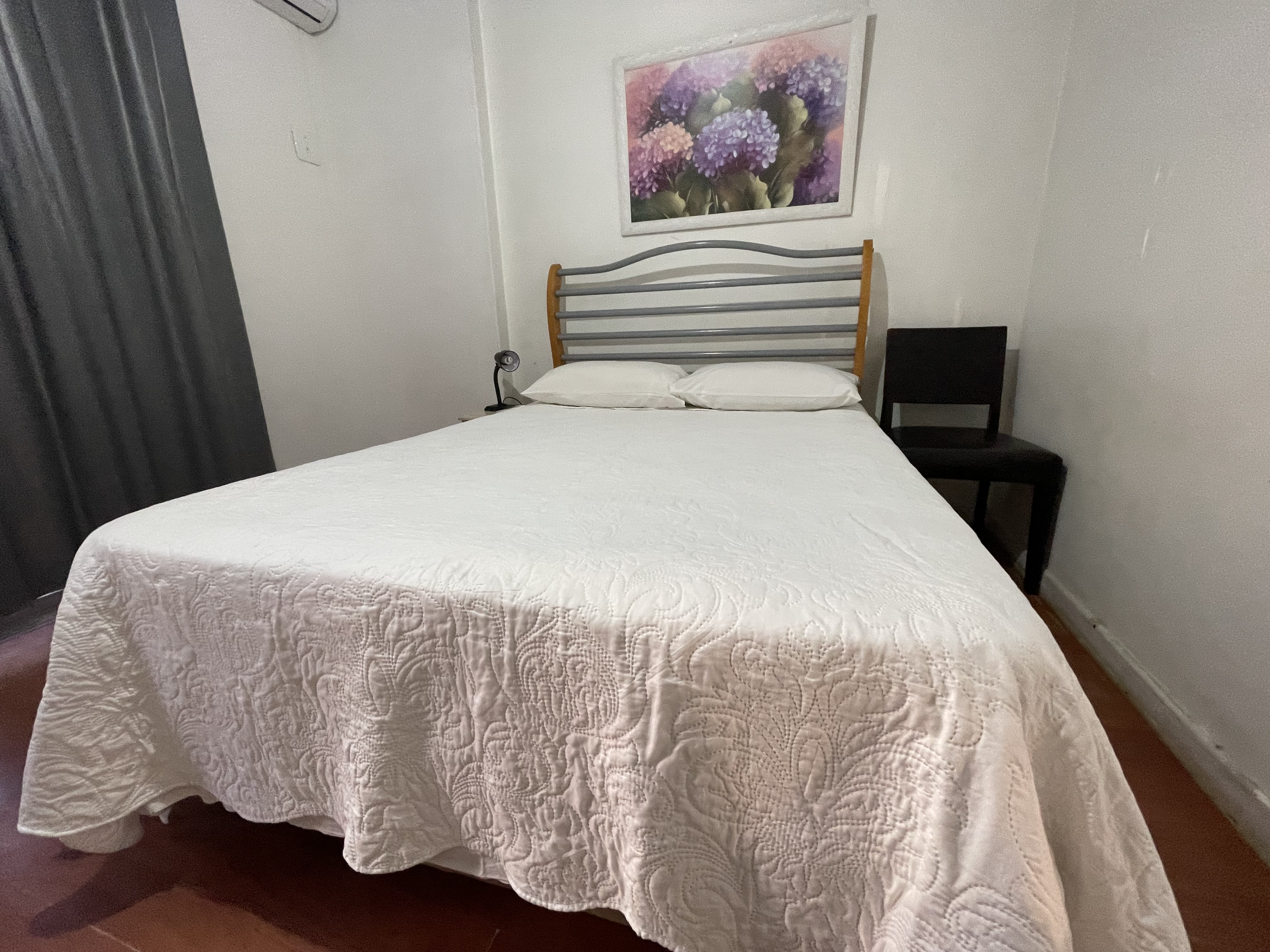 Quatro quartos próximo do Metrô Copacabana