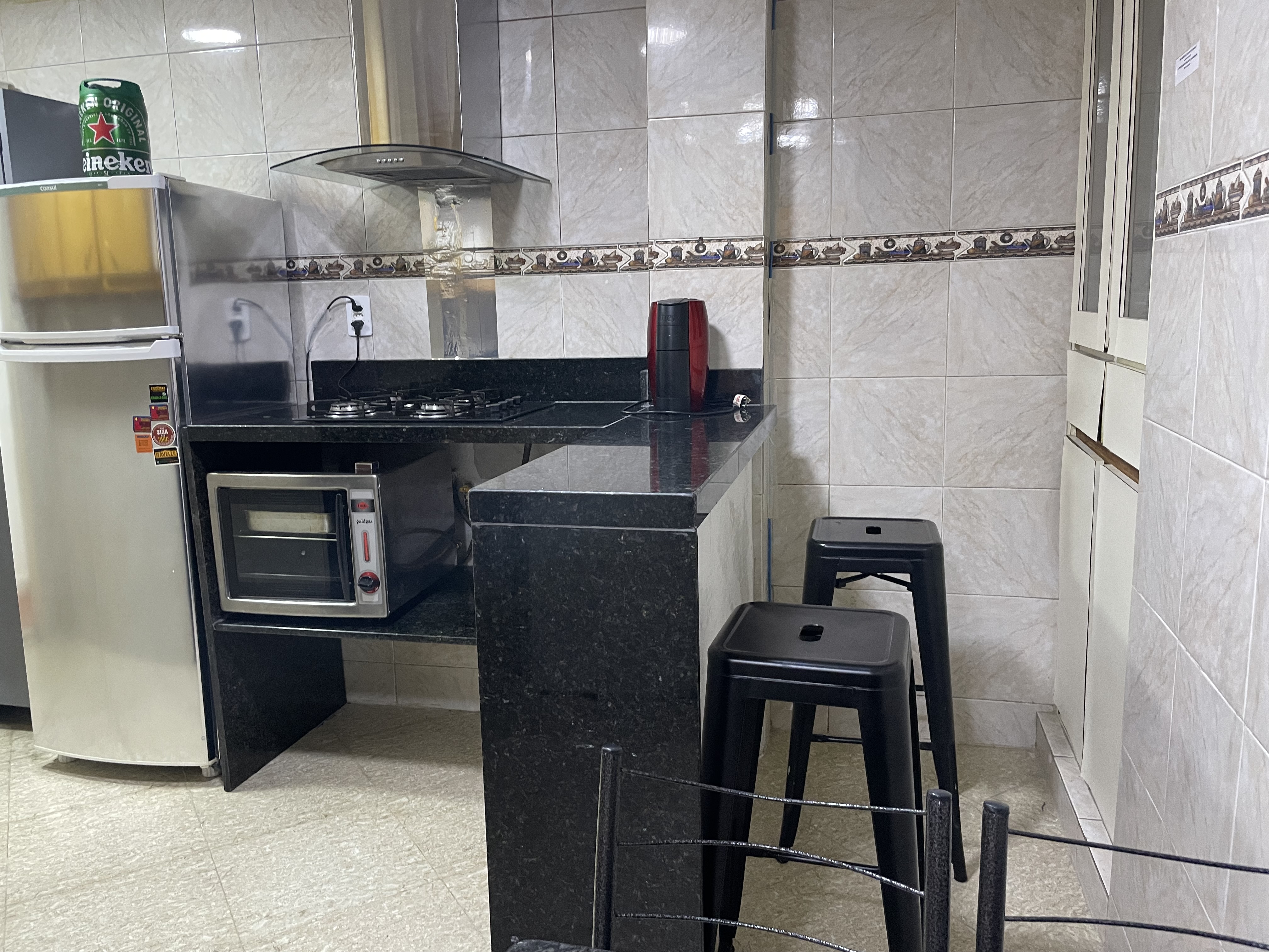 Quatro quartos próximo do Metrô Copacabana