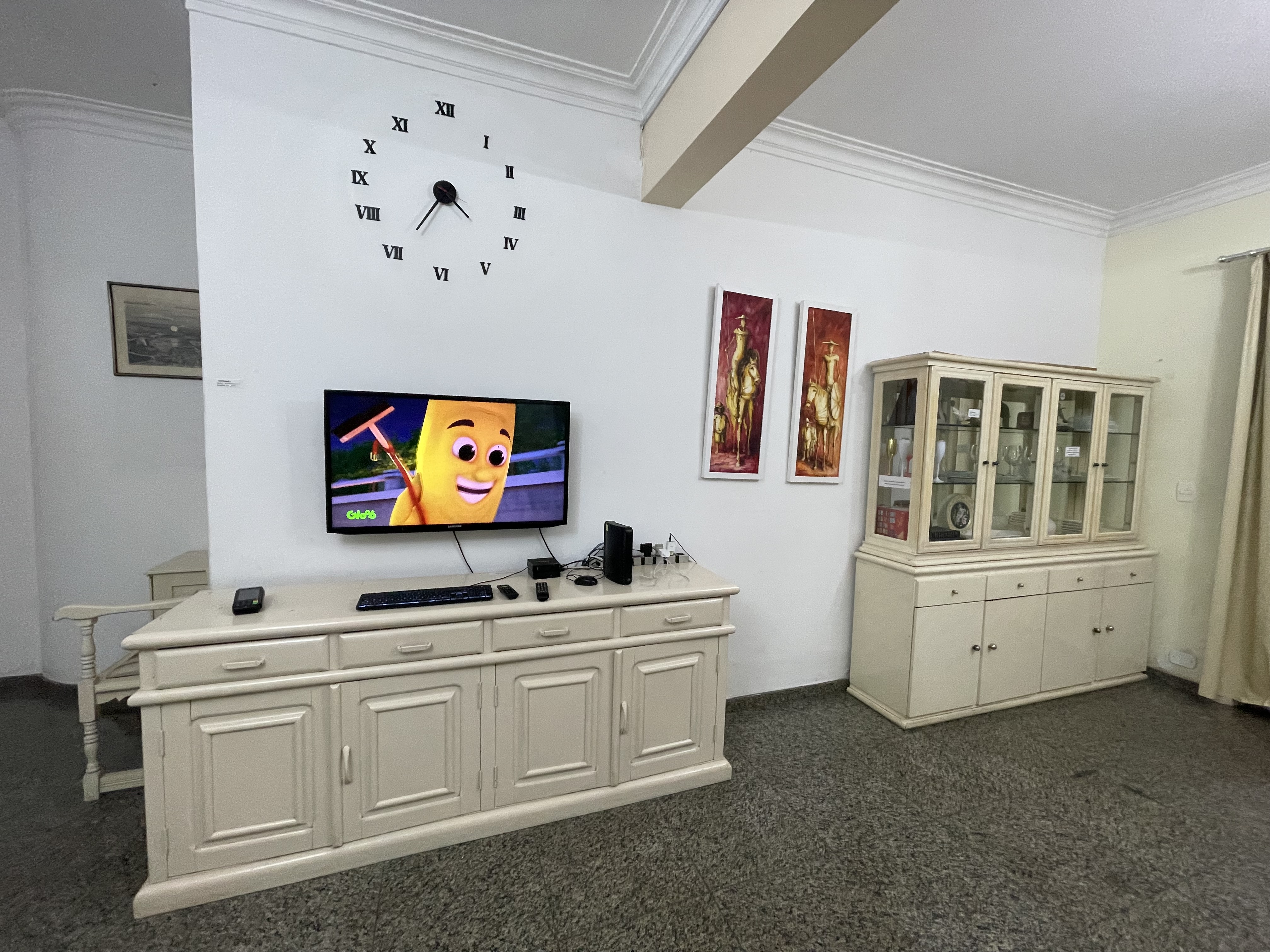 Quatro quartos próximo do Metrô Copacabana